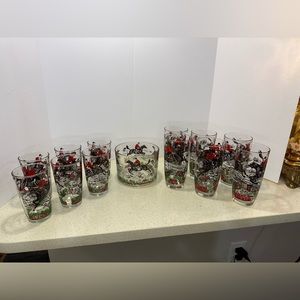 Awesome 1950s MCM Set of 13 Hazel Atlas Equestrian / Hunting Scene Bar Glass Set